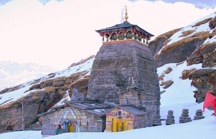 Tungnath in winter by Vvnataraj